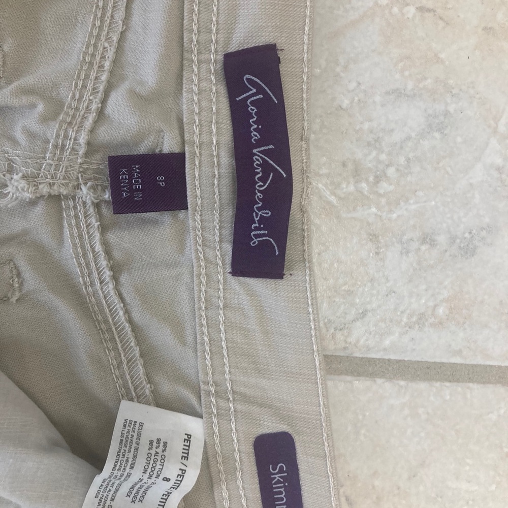 Gloria Vanderbilt Capris